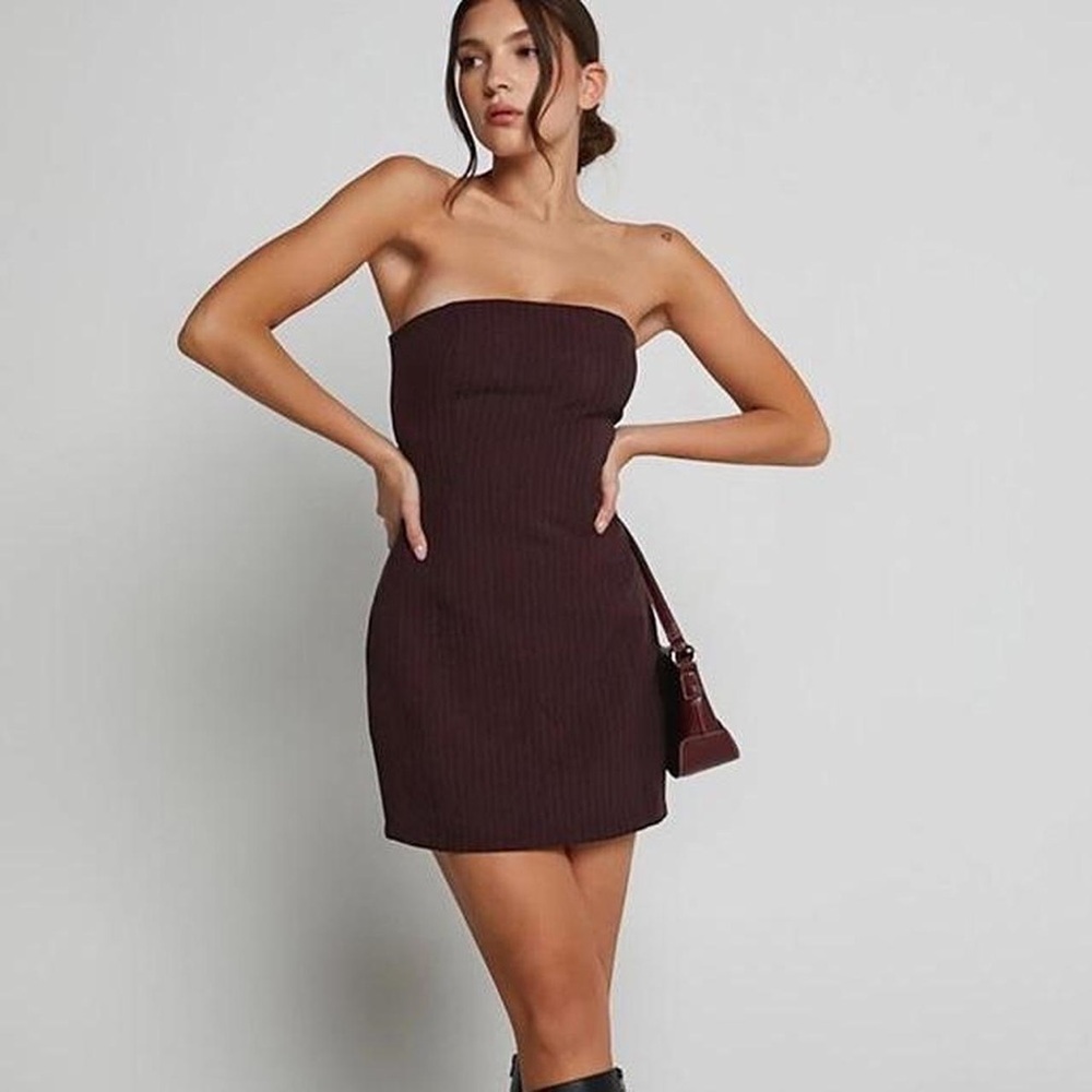 Elegant Strapless Brown Dress